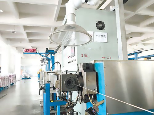 電線電纜拉線機(jī)